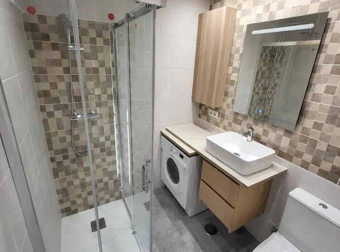 Buenavista En Increíbles Vistas Hacia Málaga 5min Del Centro Y De La Playa Torremolinos