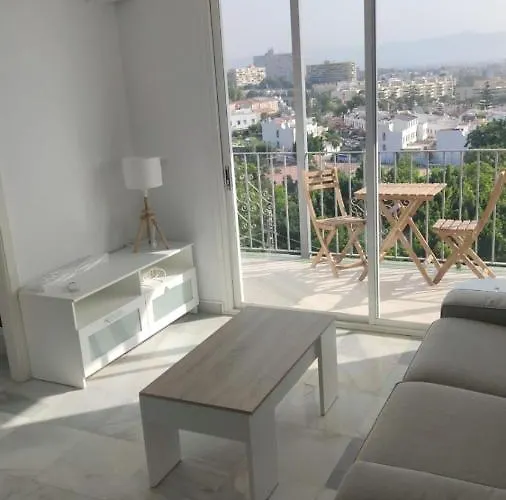 Buenavista En Increíbles Vistas Hacia Málaga 5min Del Centro Y De La Playa *
